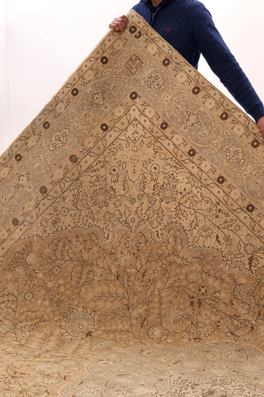Golden Mirage – Handmade Vintage Persian Rug (353x258cm)