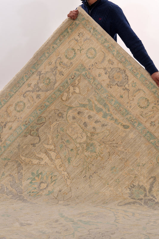 Emerald Drift | Pale Green and Cream Classical Rug