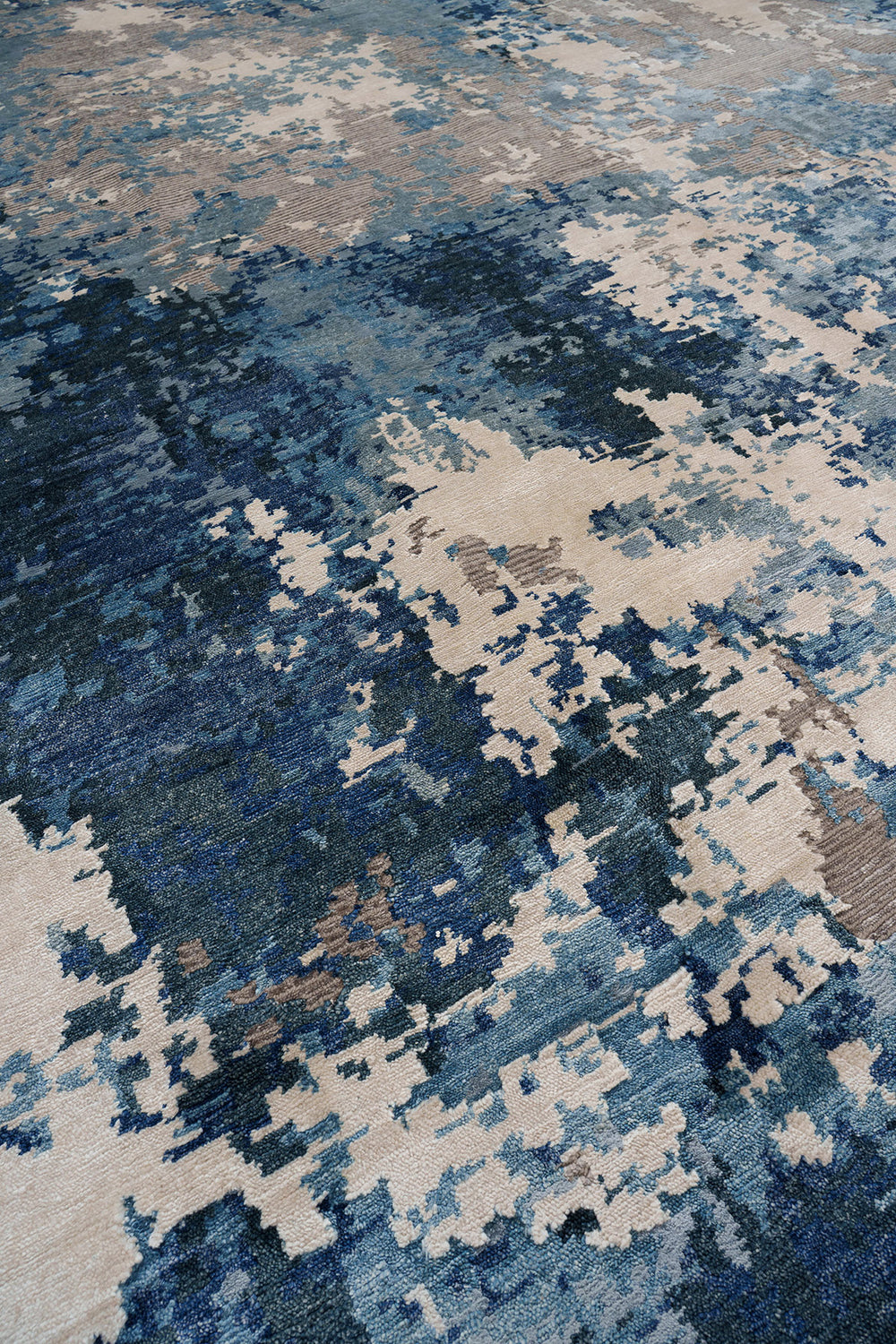 Mubeen Contemporary Rug