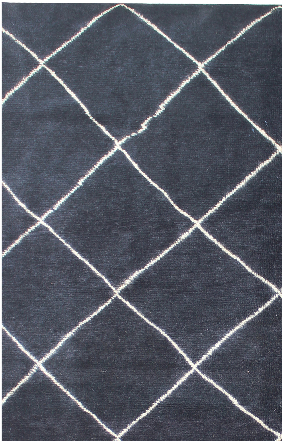 Souad Modern Style Black Rug