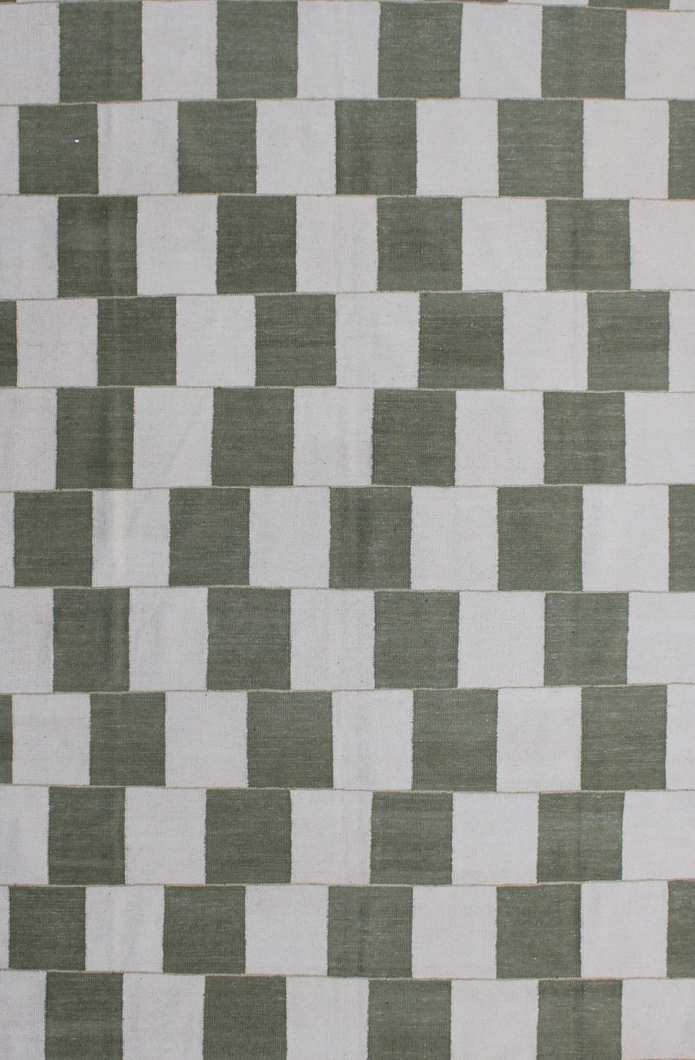 Amira Contemporary Kilim Rug