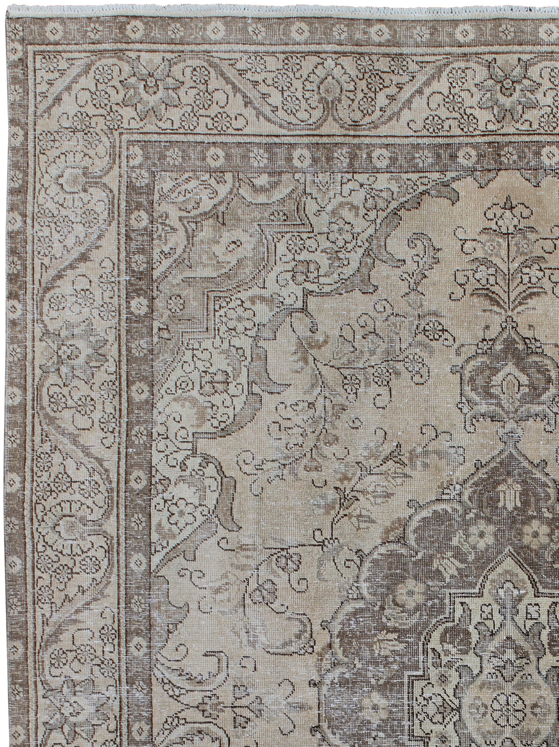 golnaz-vintage-classic-rug-83928_1