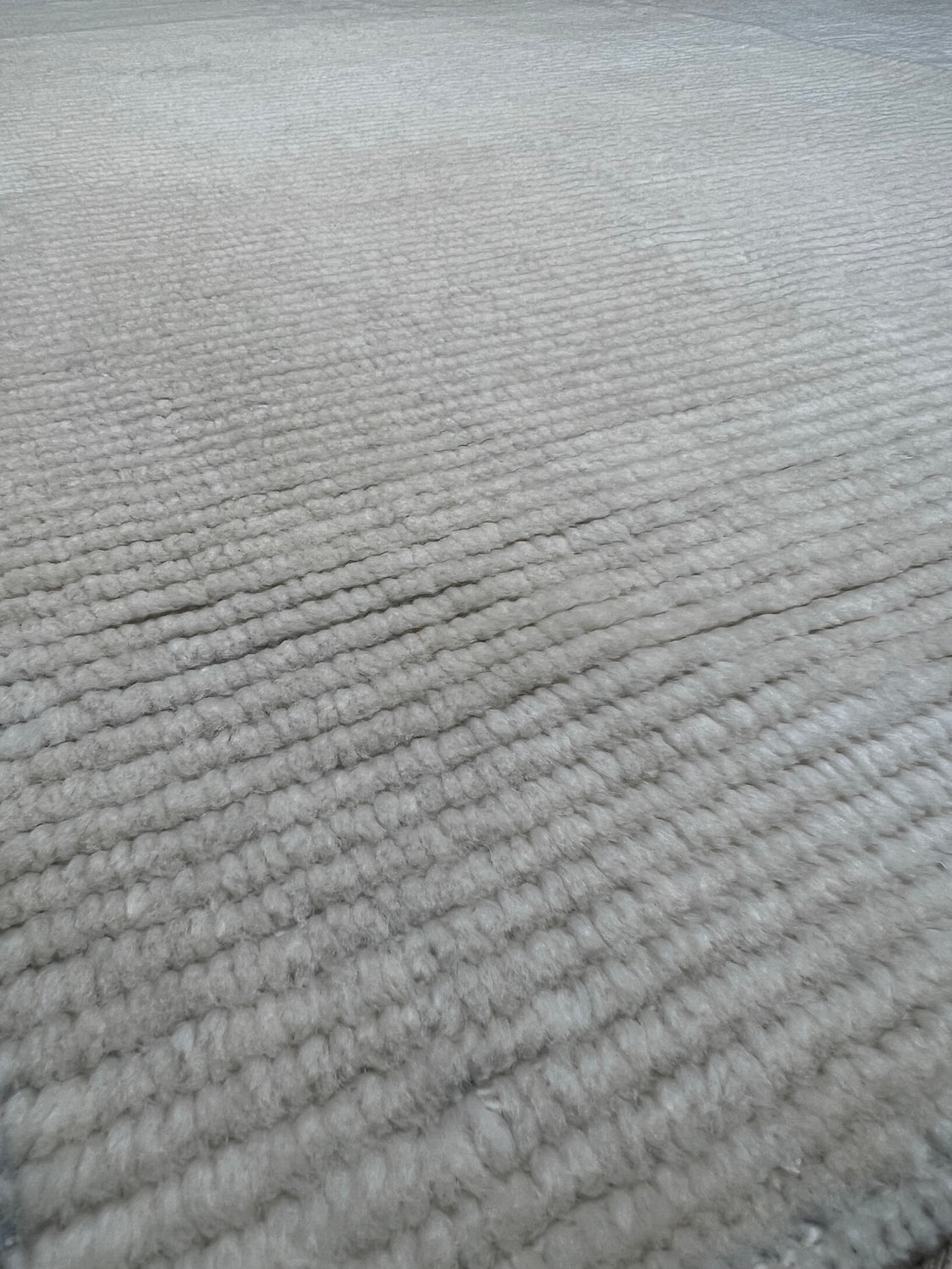 Zainab Contemporary Rug