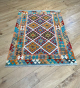 Hayedeh Classic Kilim