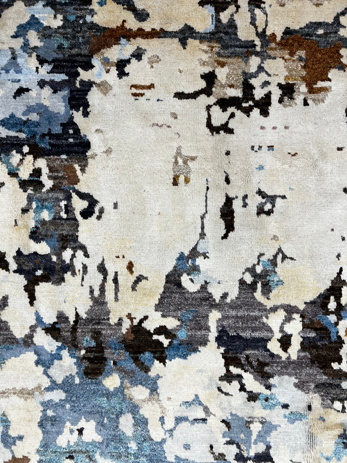 Uzma Contemporary Rug