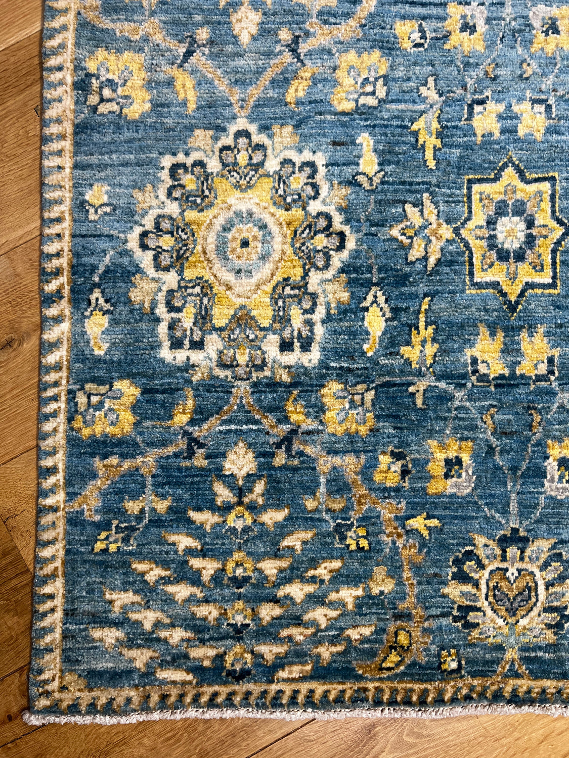 Wafa Contemporary Rug