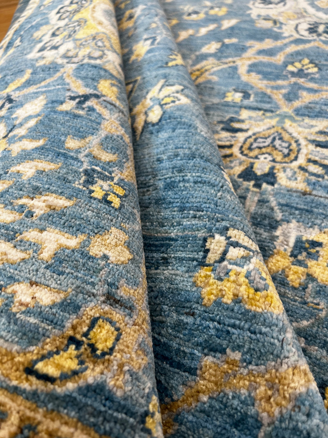 Wafa Contemporary Rug