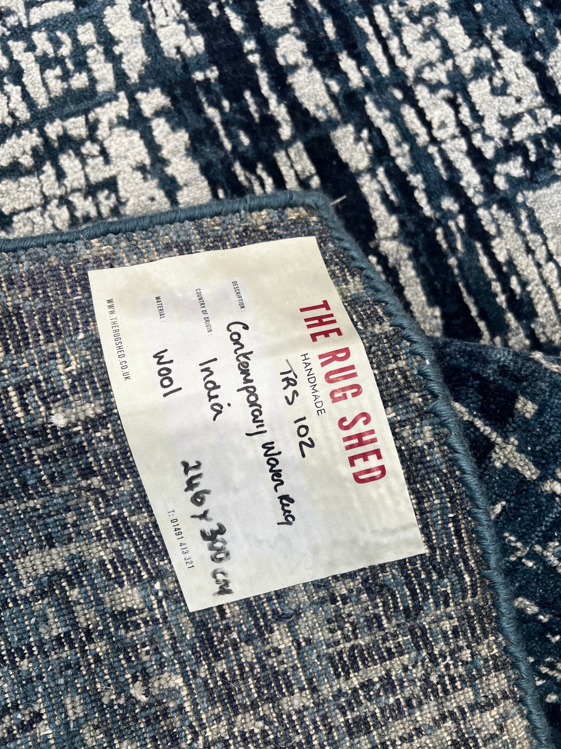 Ghina Contemporary Rug