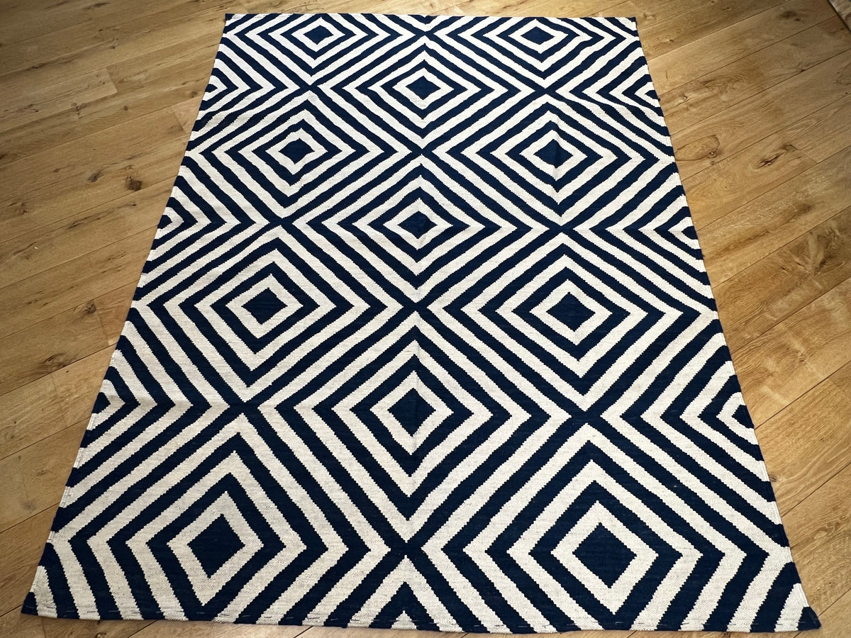 Oruba Contemporary Kilim