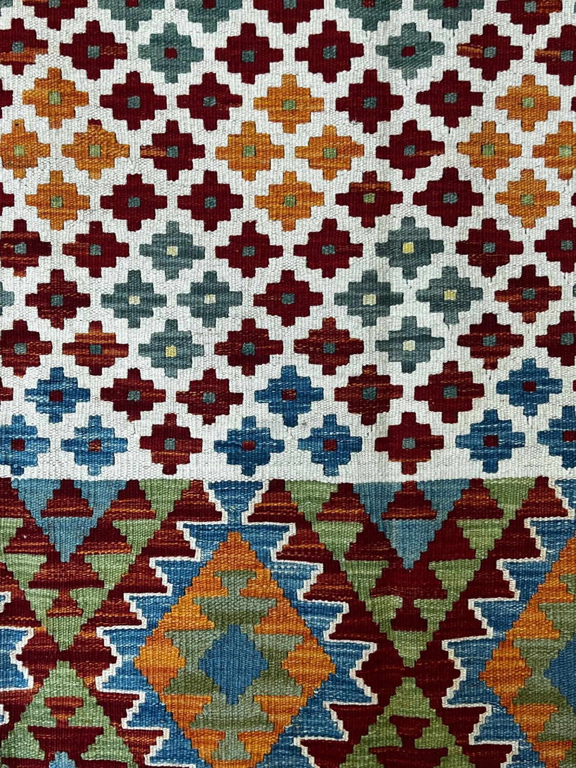 Soroush Classic Kilim