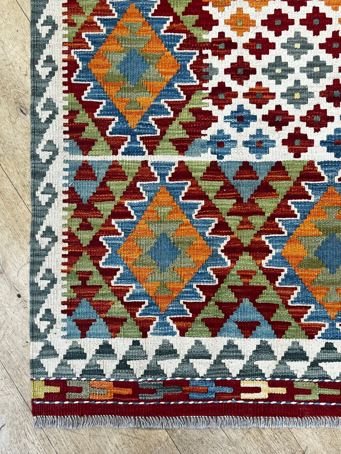 Soroush Classic Kilim