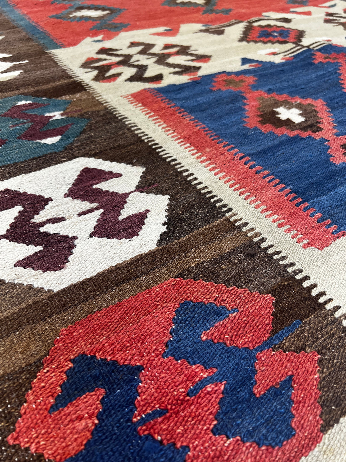 Fakhri Contemporary Kilim