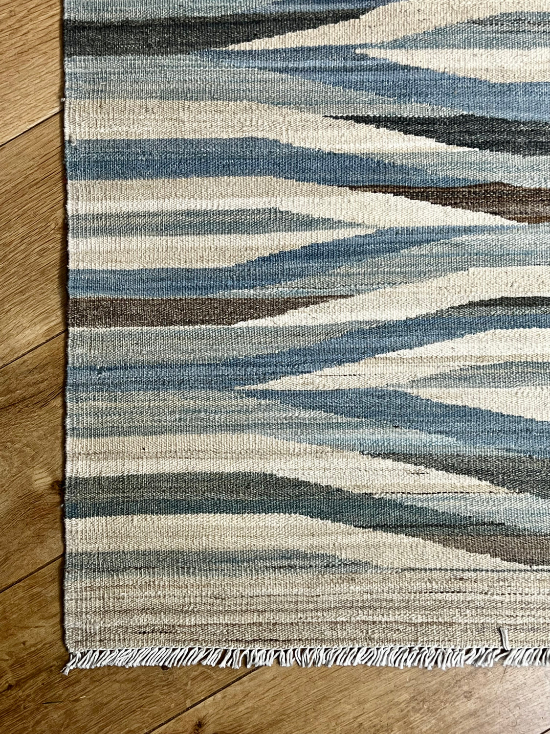 Asil Contemporary Kilim