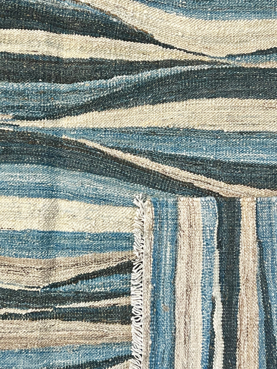 Gisoo Contemporary Kilim