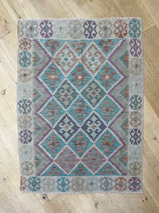 Rozhan Classic Kilims