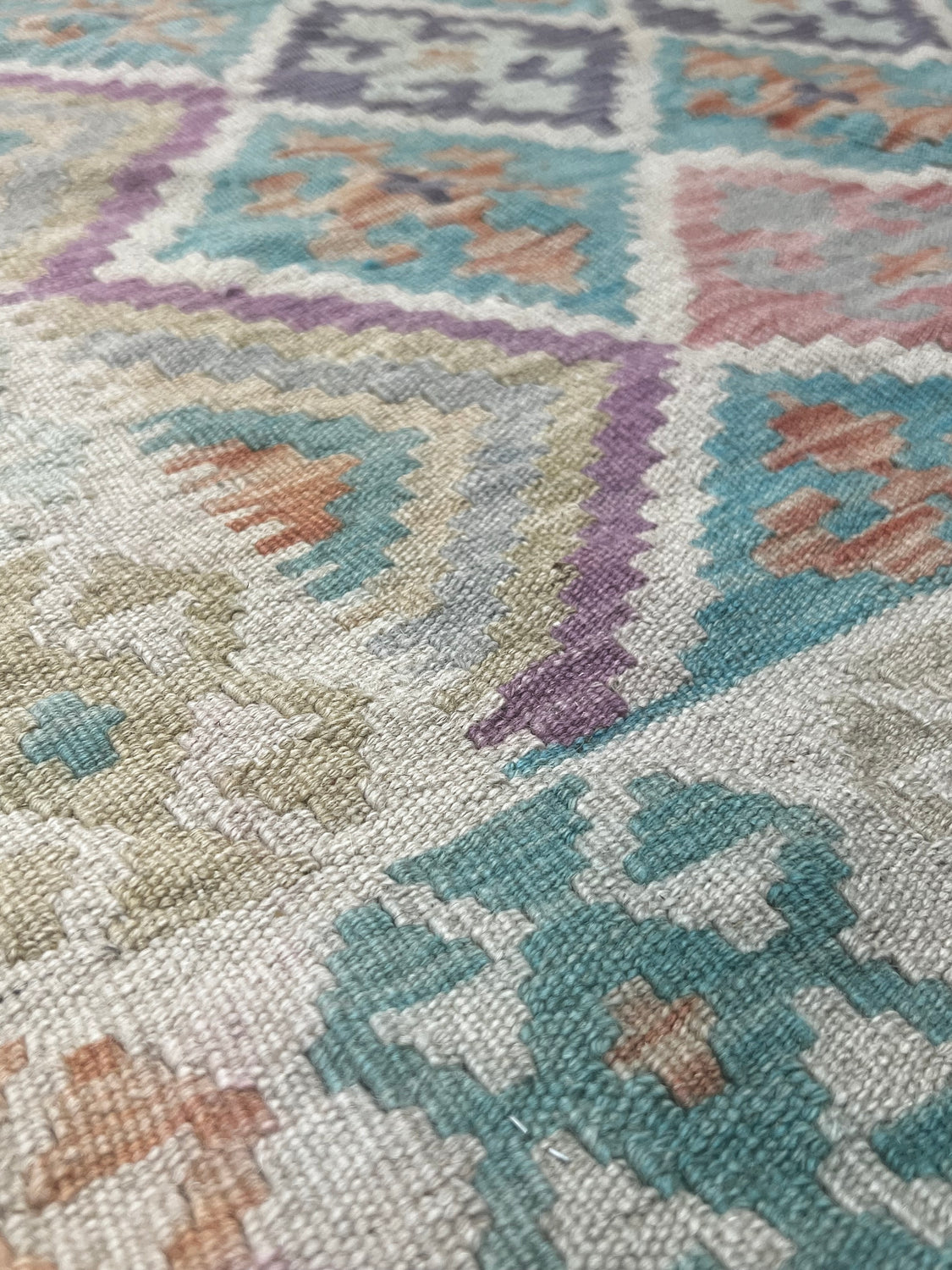 Rozhan Classic Kilim