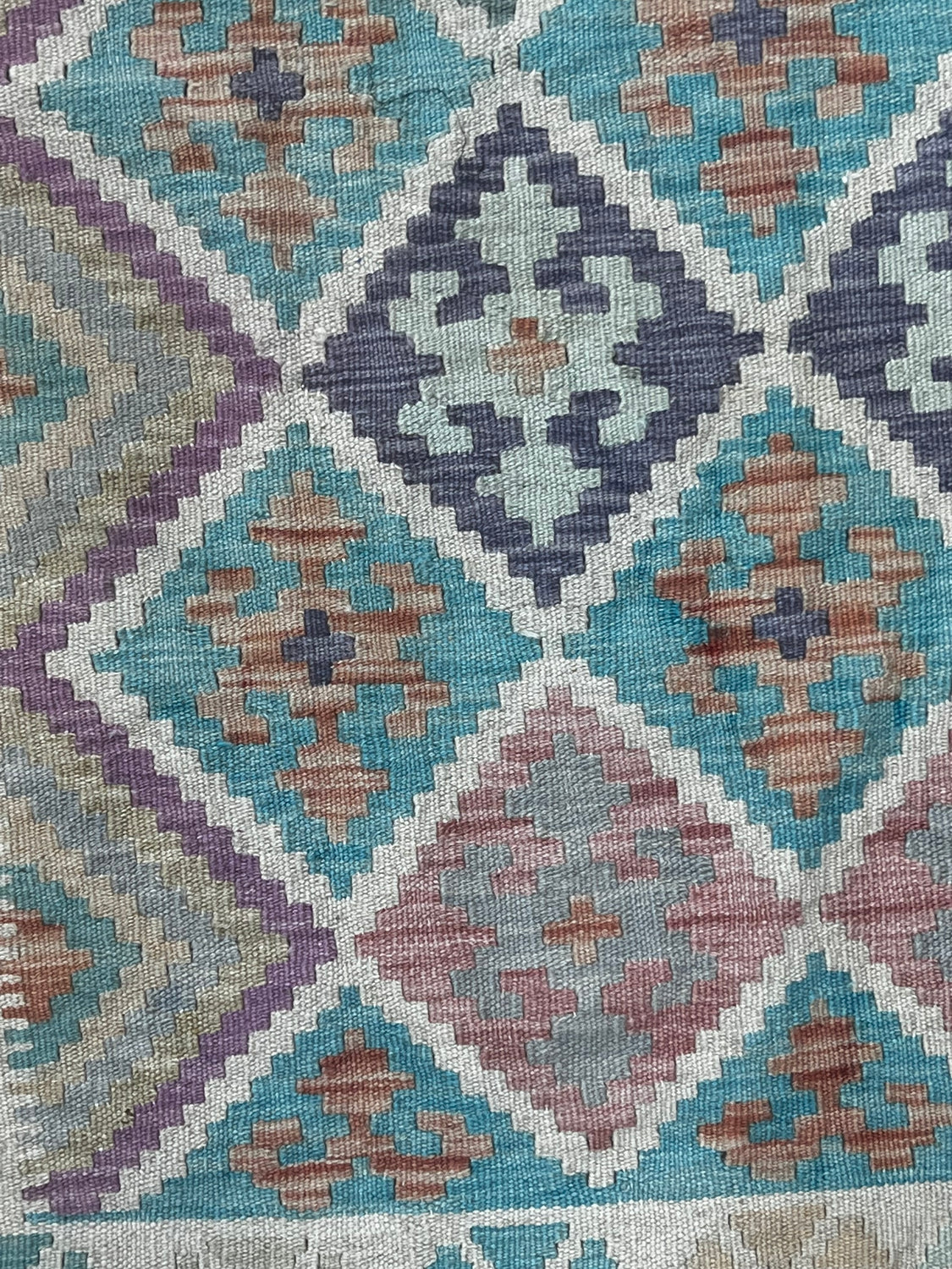 Rozhan Classic Kilim