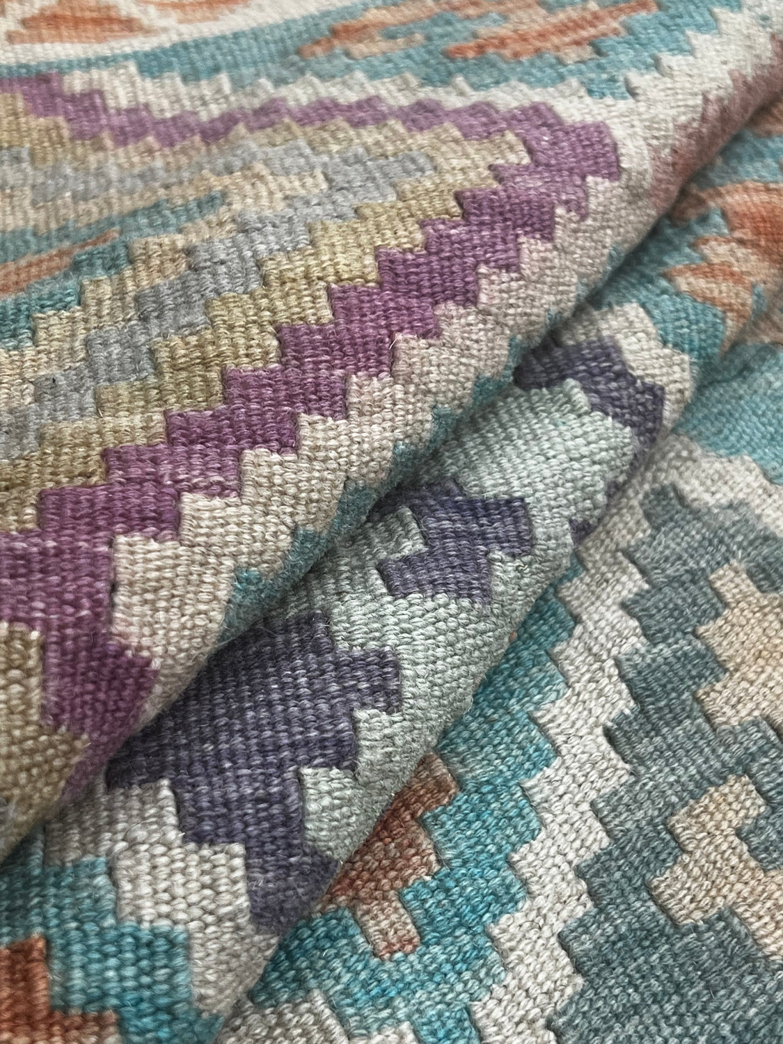 Rozhan Classic Kilim