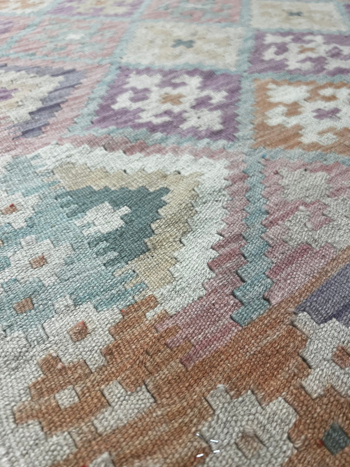 Mehri Classic Kilim