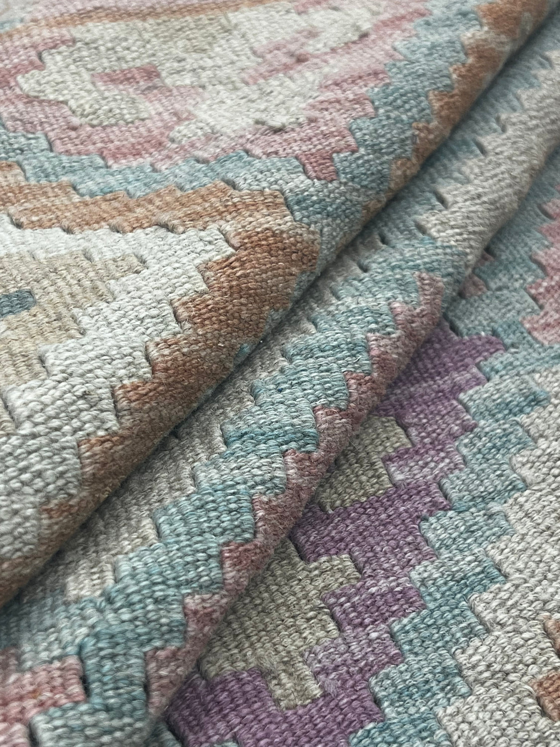 Mehri Classic Kilim