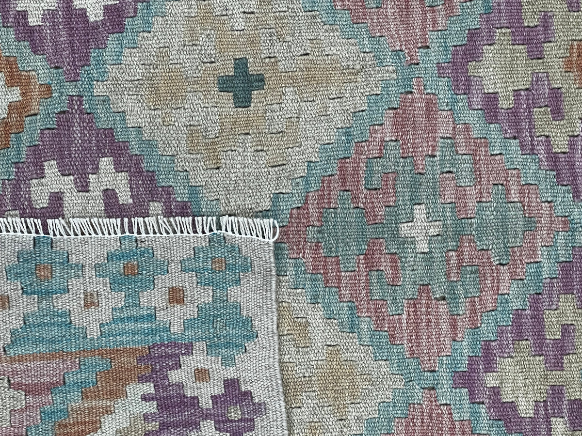 Mehri Classic Kilim