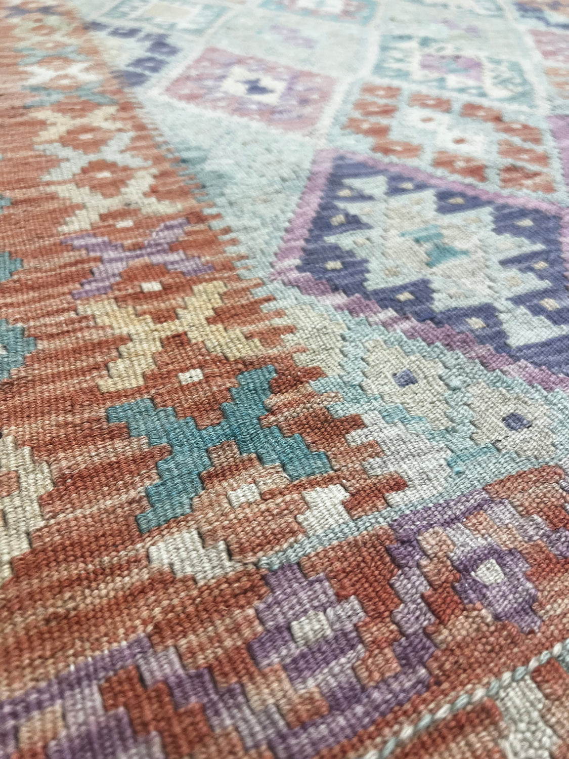 Kiana Classic Kilim