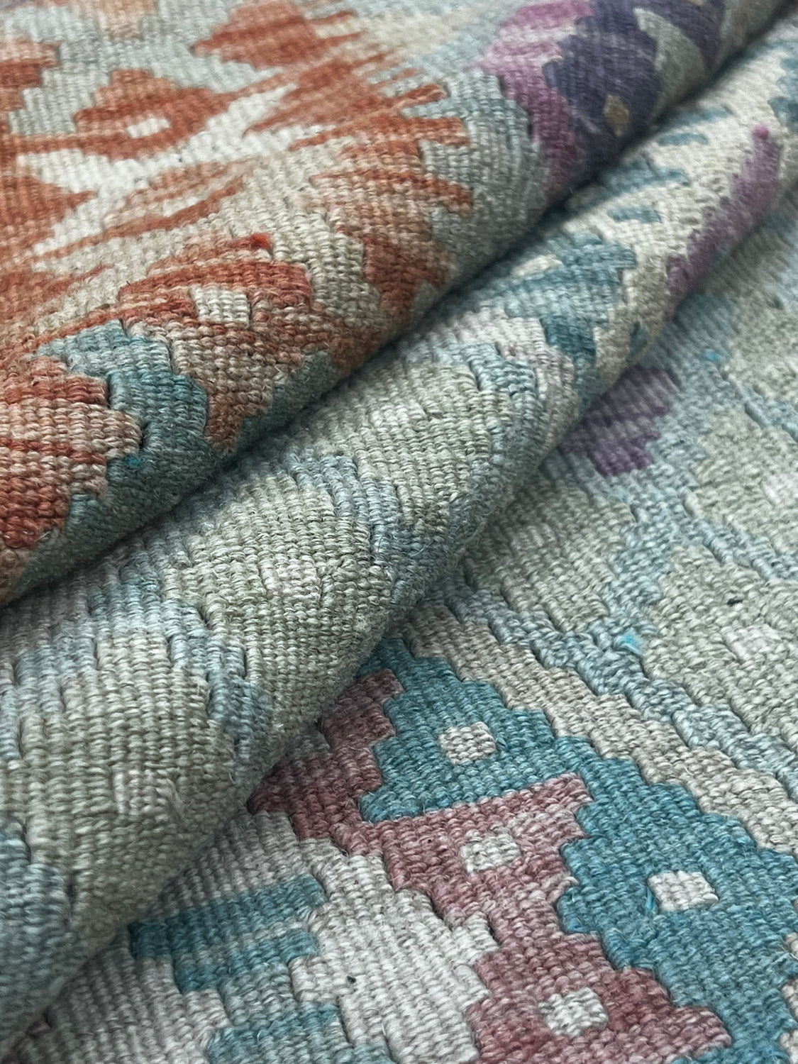 Kiana Classic Kilim