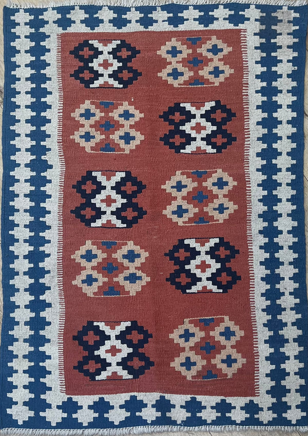 Ava Classic Kilim