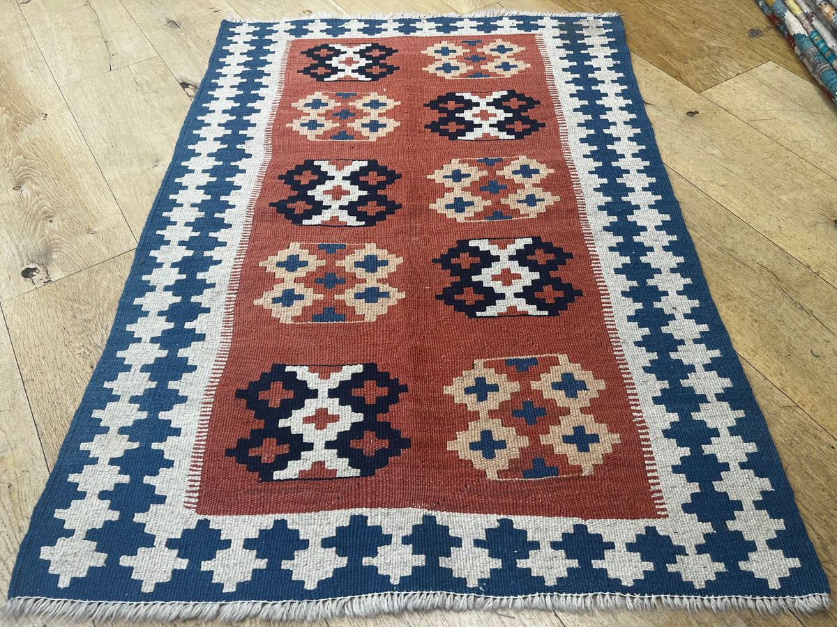 Ava Classic Kilim