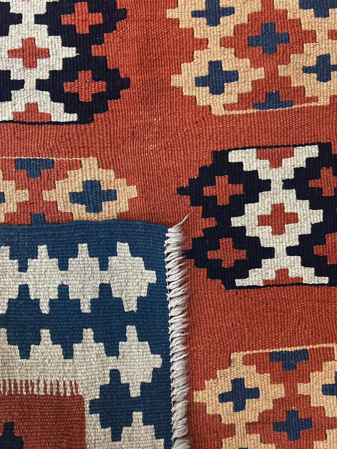 Ava Classic Kilim