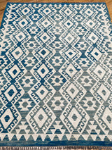 Gul Classic Kilim