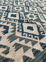 Gul Classic Kilim