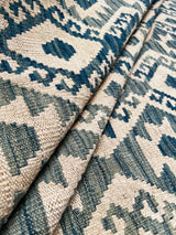 Gul Classic Kilim