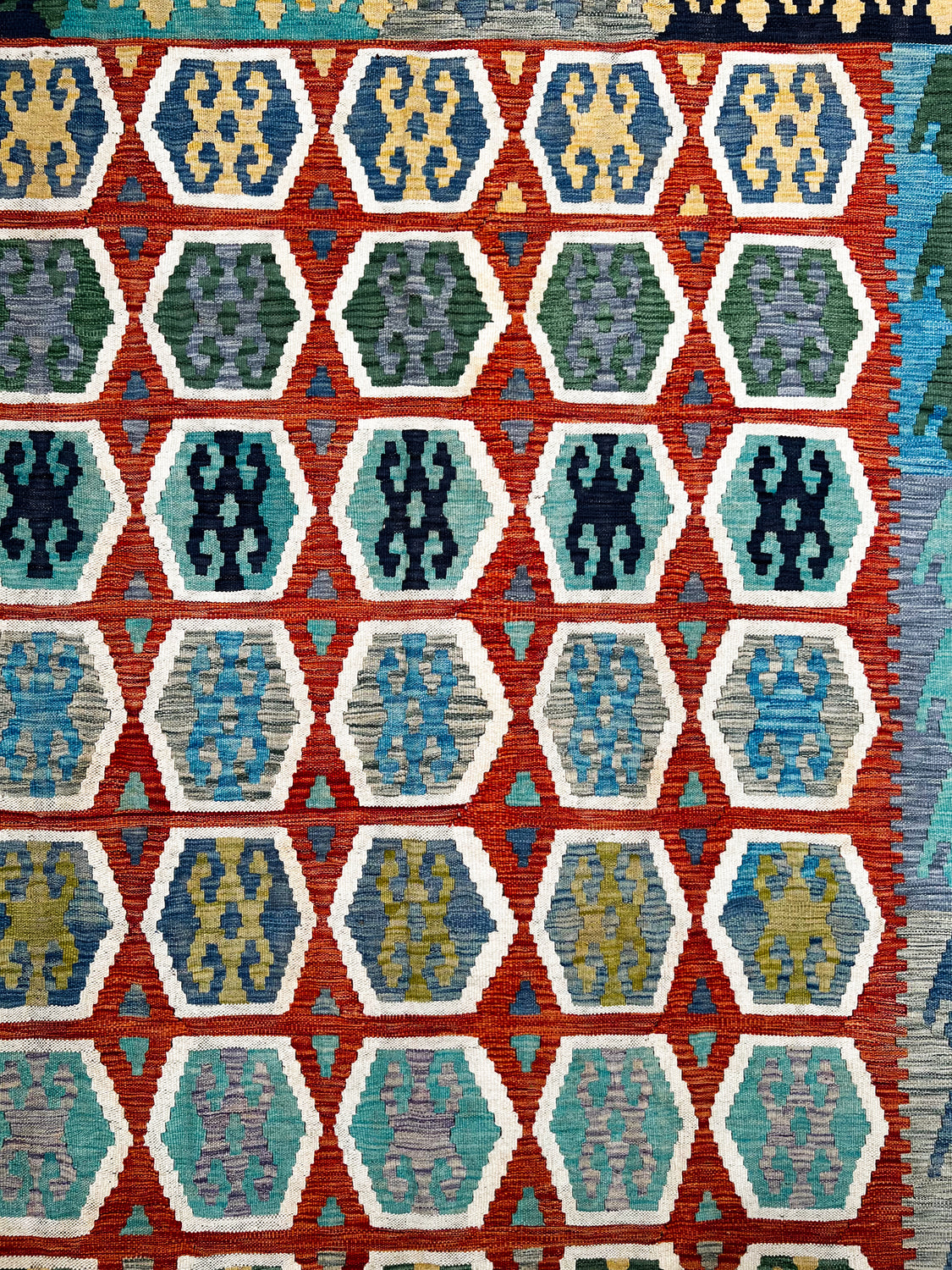 Shazia Classic Kilims