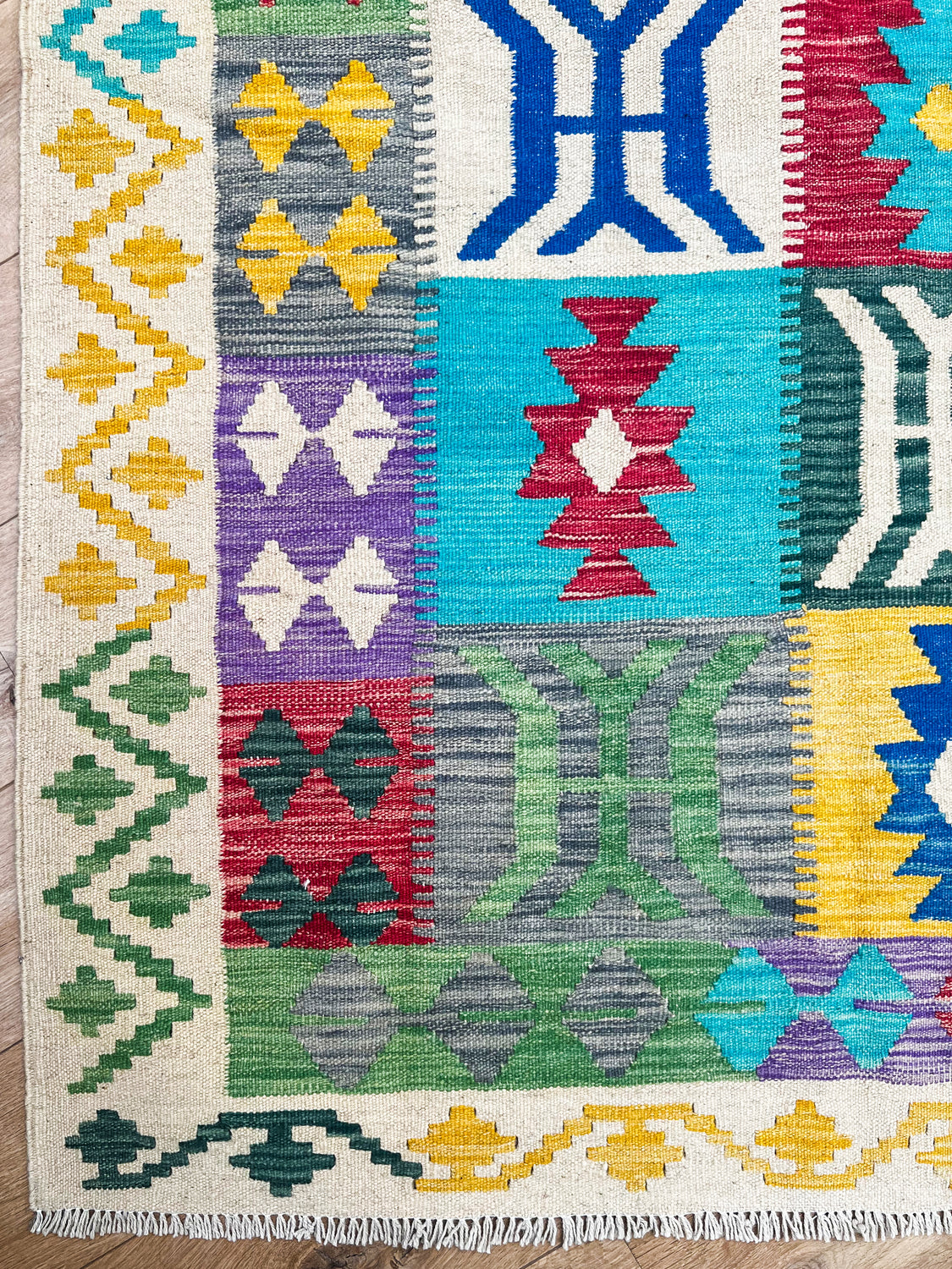 Neha Classic Kilim