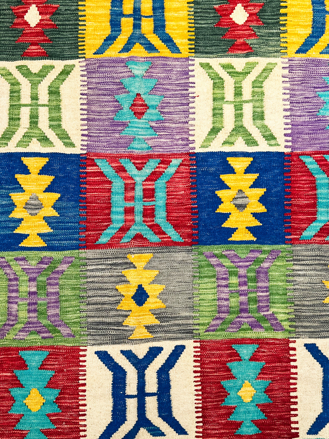 Neha Classic Kilim