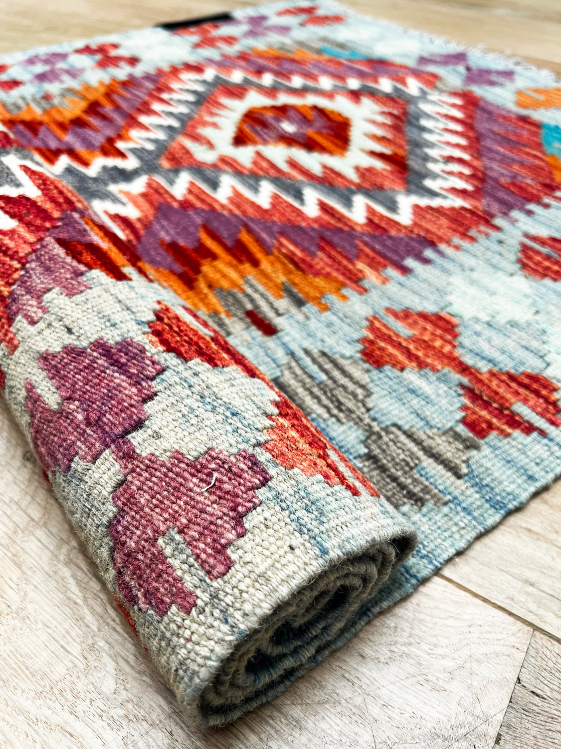 Zaara Classic Kilim
