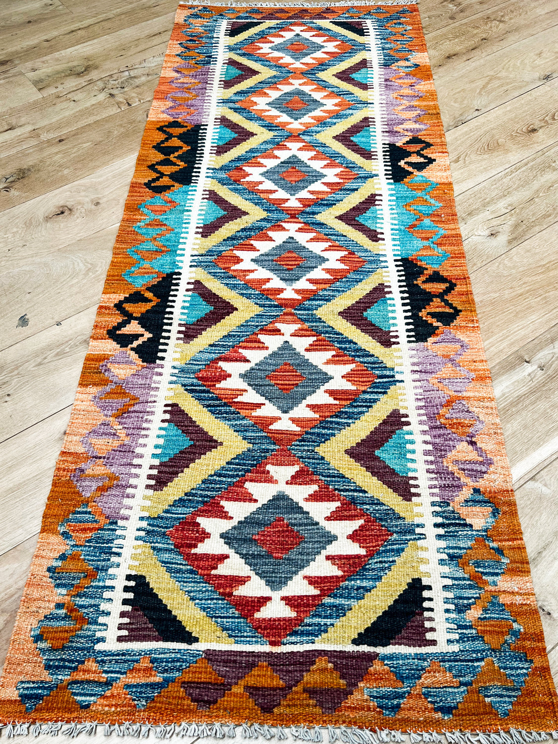 Rahat Classic Kilim