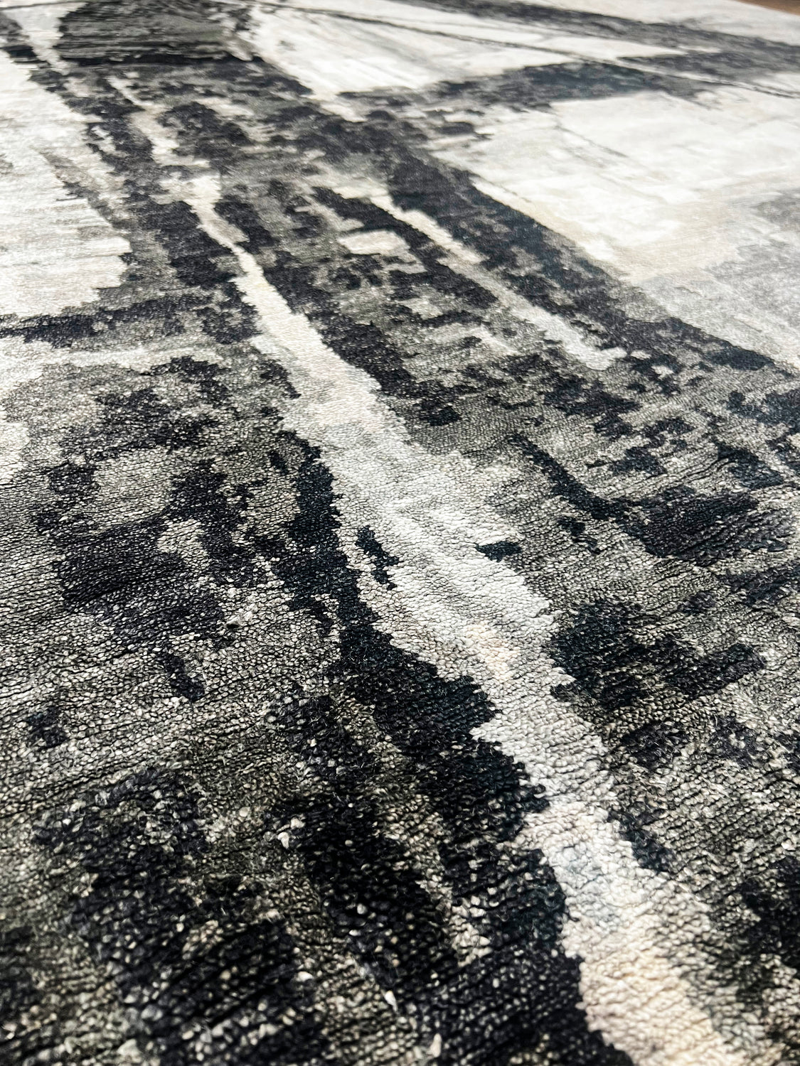 Mahi Contemporary Rug