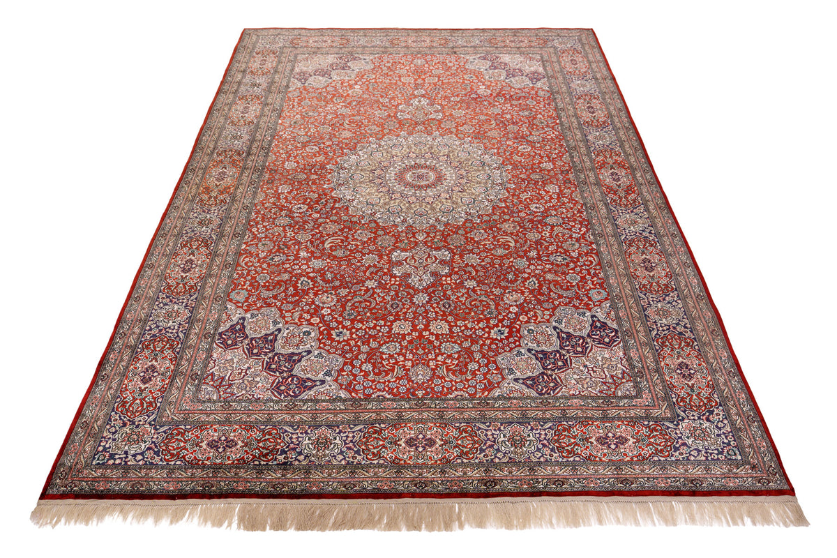 Red & Gold Extra Fine Chinese Silk Rug