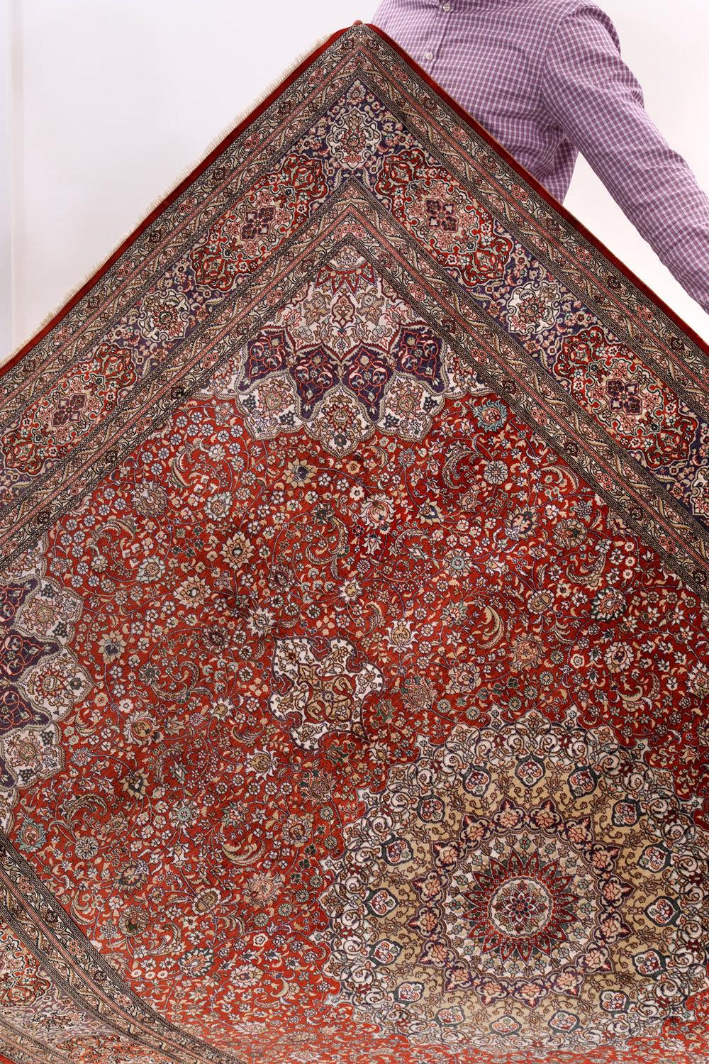Red & Gold Extra Fine Chinese Silk Rug