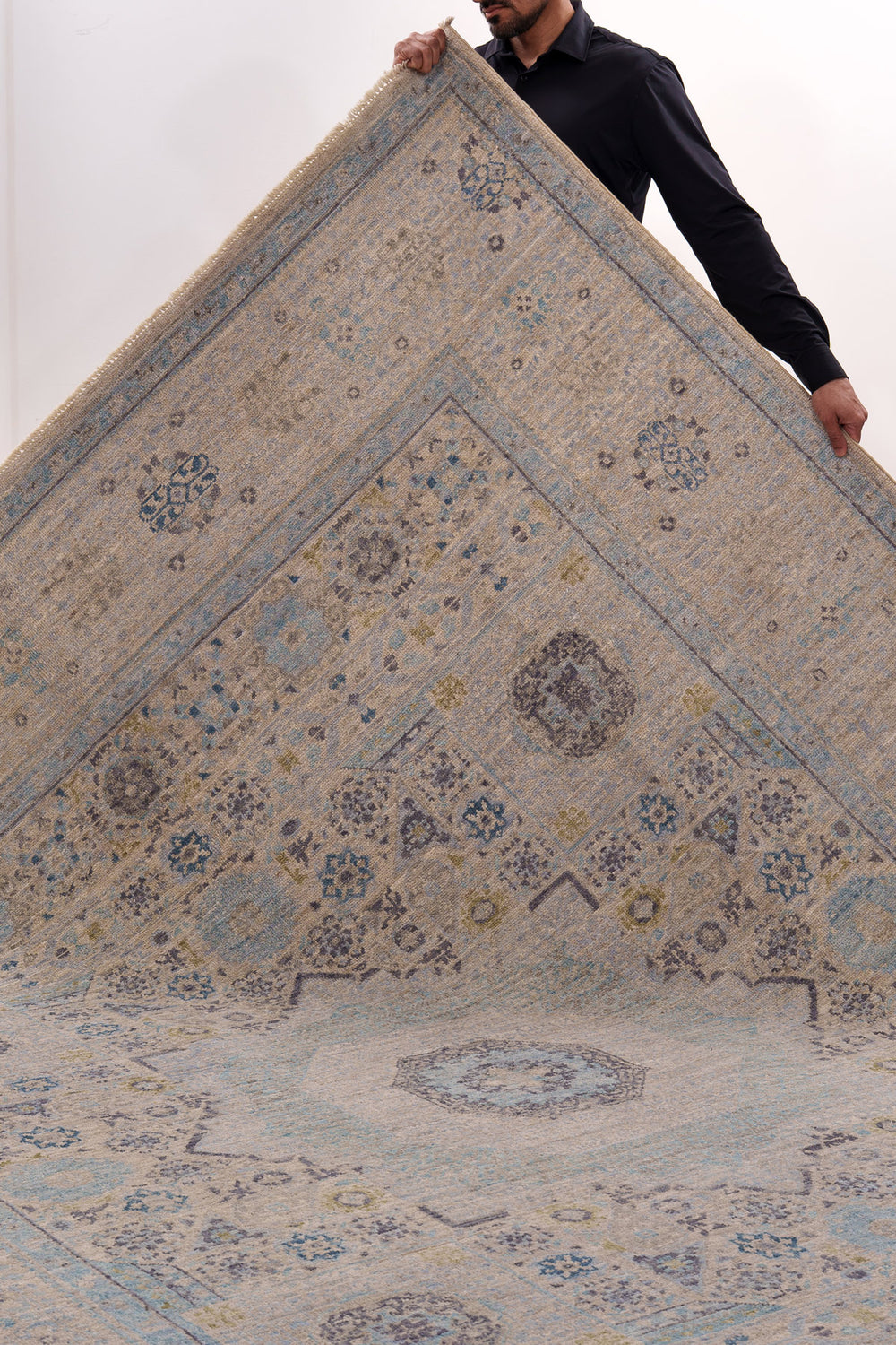 Pale Blue Mamlouk Classic Oriental Rug