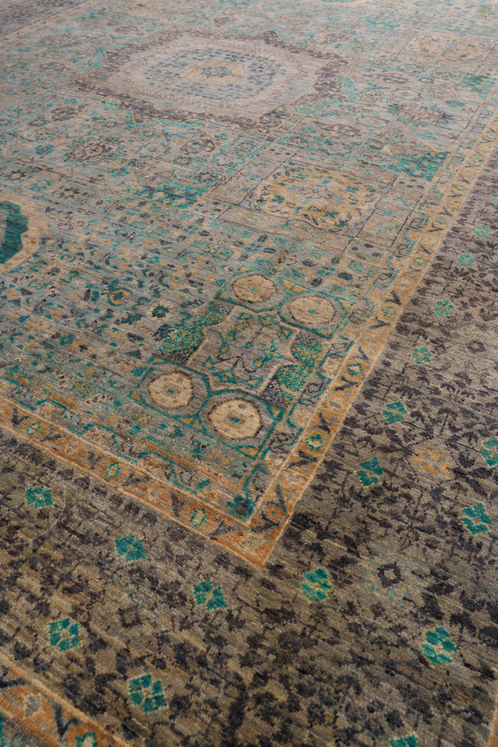 Red & Gold Oriental Rug