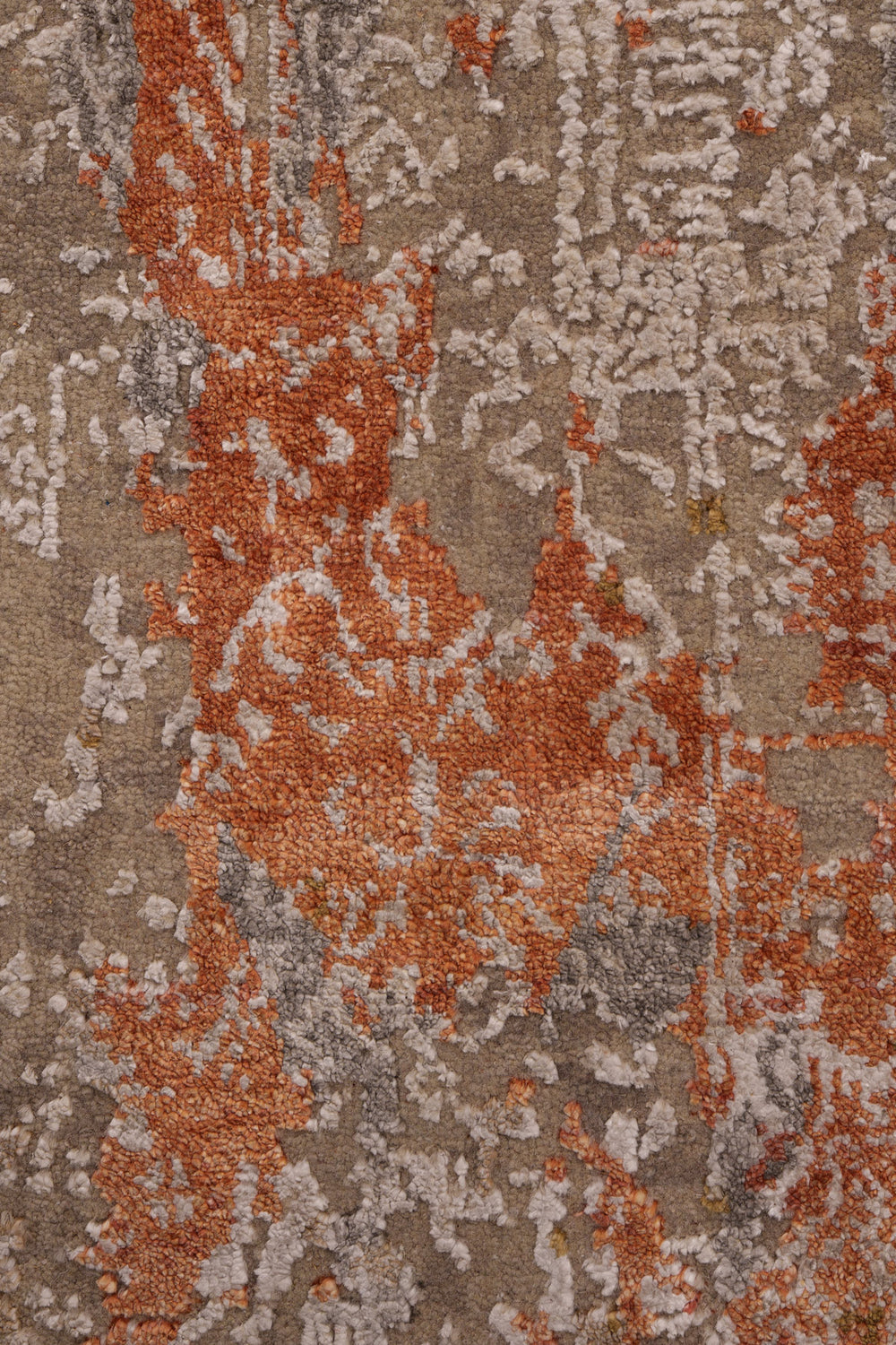 Ivory Erased Heritage Distressed Wool Rug