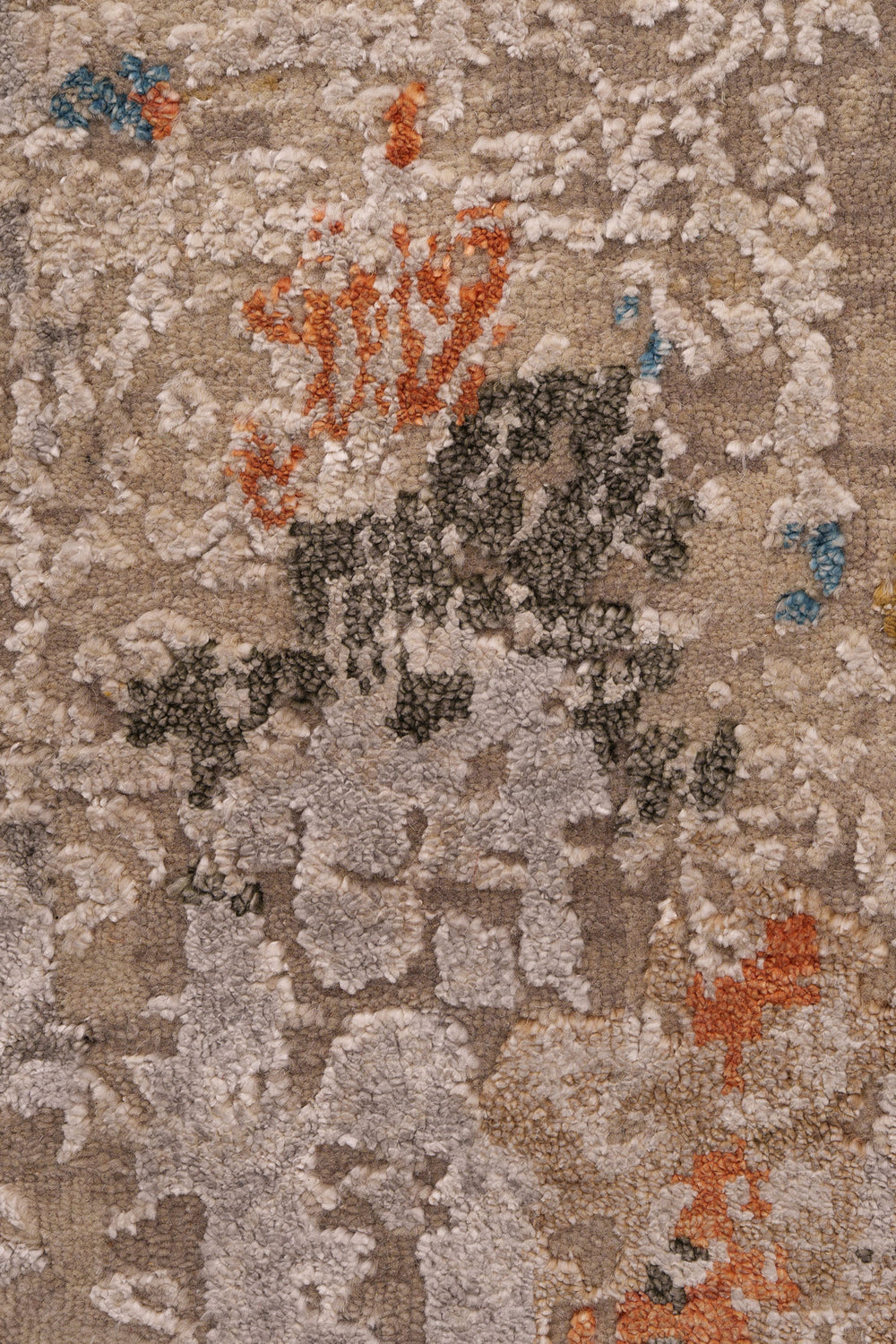 Ivory Erased Heritage Distressed Wool Rug