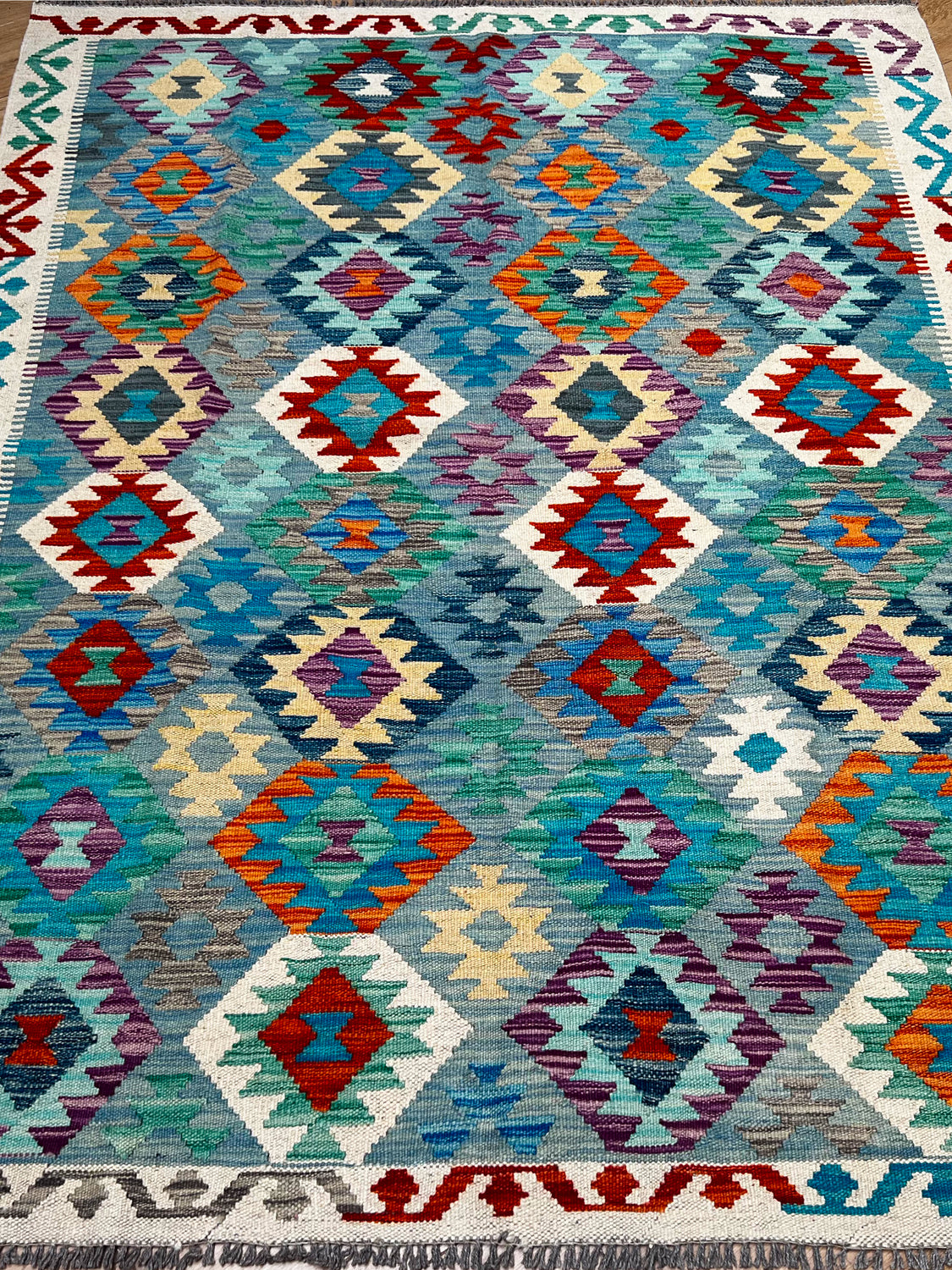 Misbah Classic Kilim