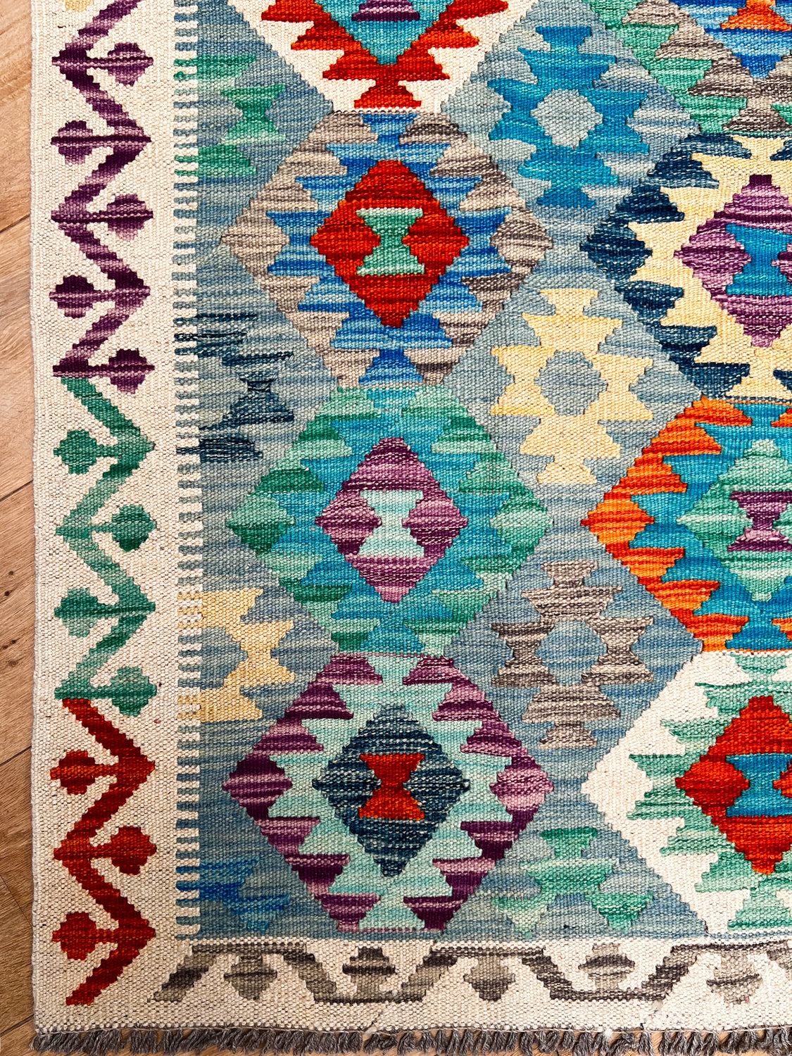 Misbah Classic Kilim