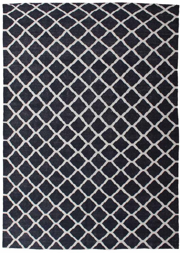 Black and beige modern flatweave kilim rug with geometric pattern, 347×258cm