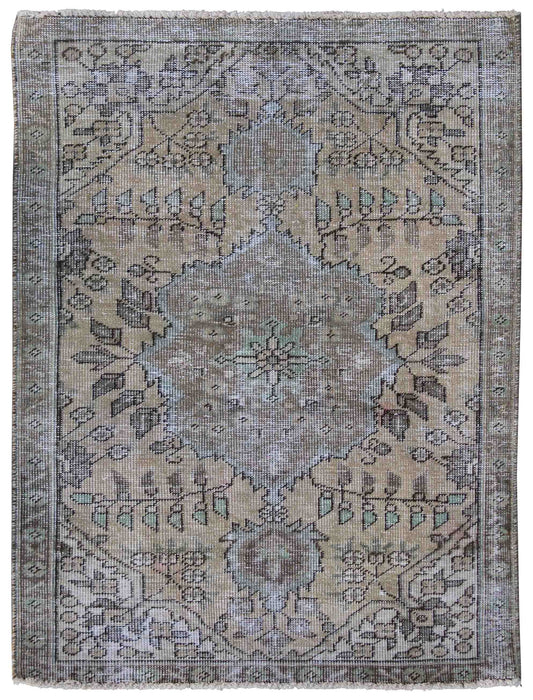 classic-vintage-rug-140x95cm