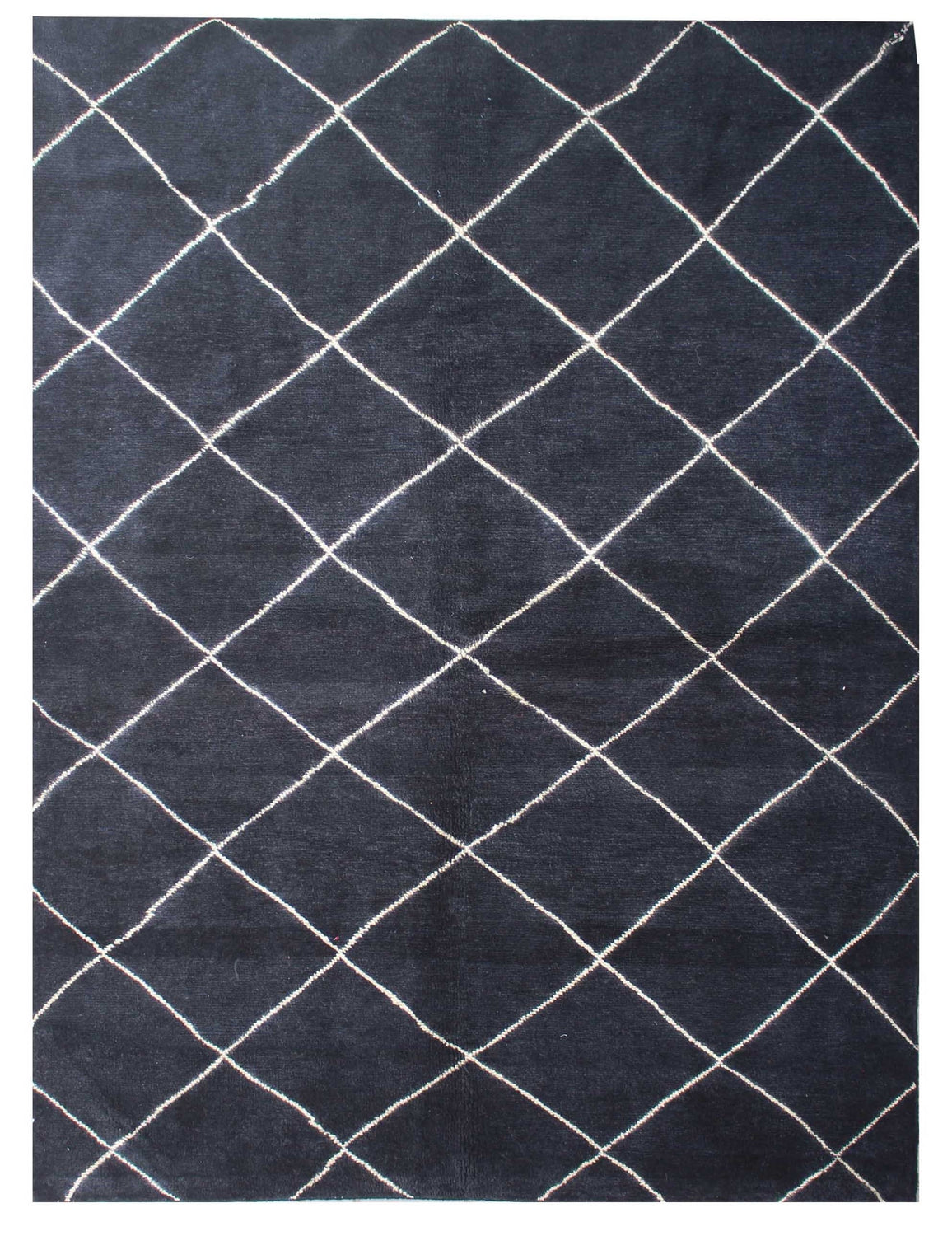 modern-style-black-rug-247cmx160cm
